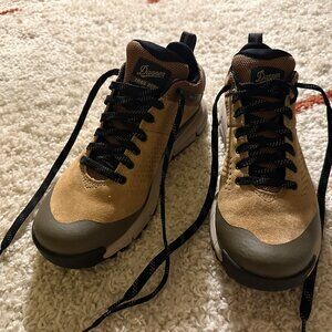 Danner Trail 2650 Never Worn Hiking Shoes